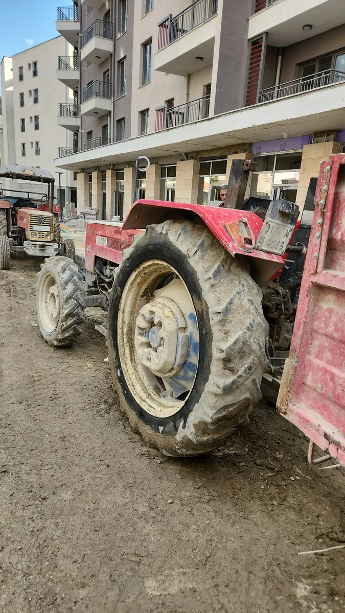 Ticari Panelvan Araç Patlak Lastik Fitil ve Yama Tamiri
